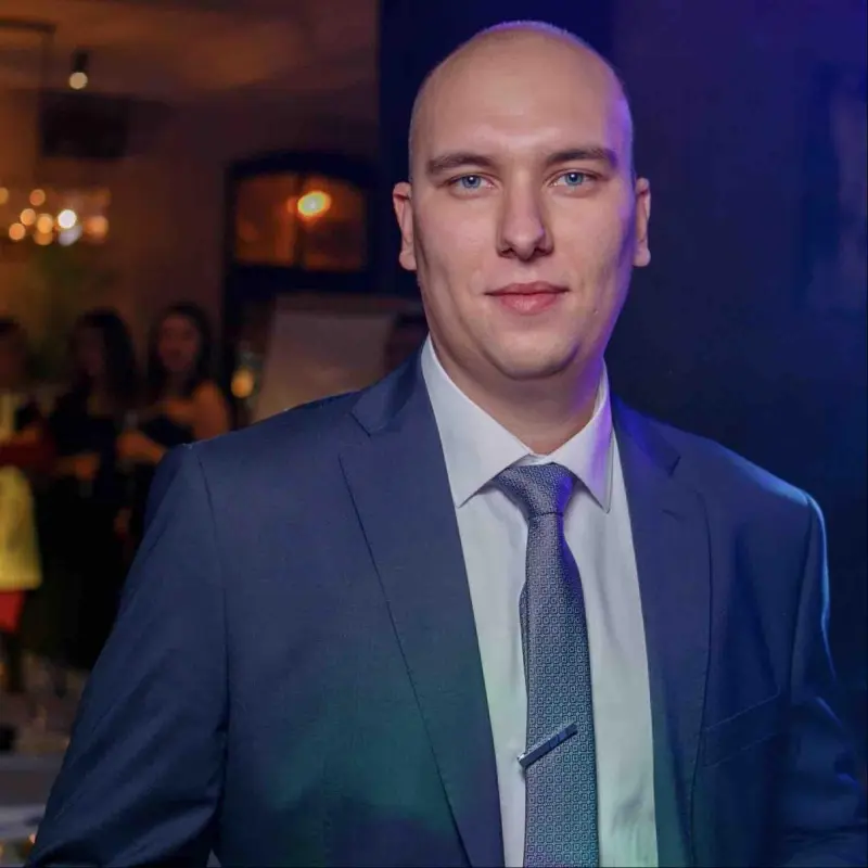 Станислав Ла