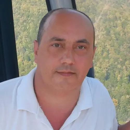 Дмитрий Бажанов
