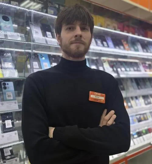 Артем Попов