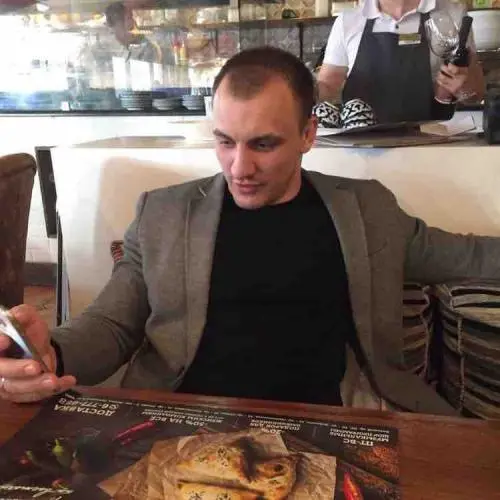 Попов Александр