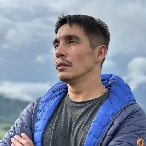 Юрий Бикузин