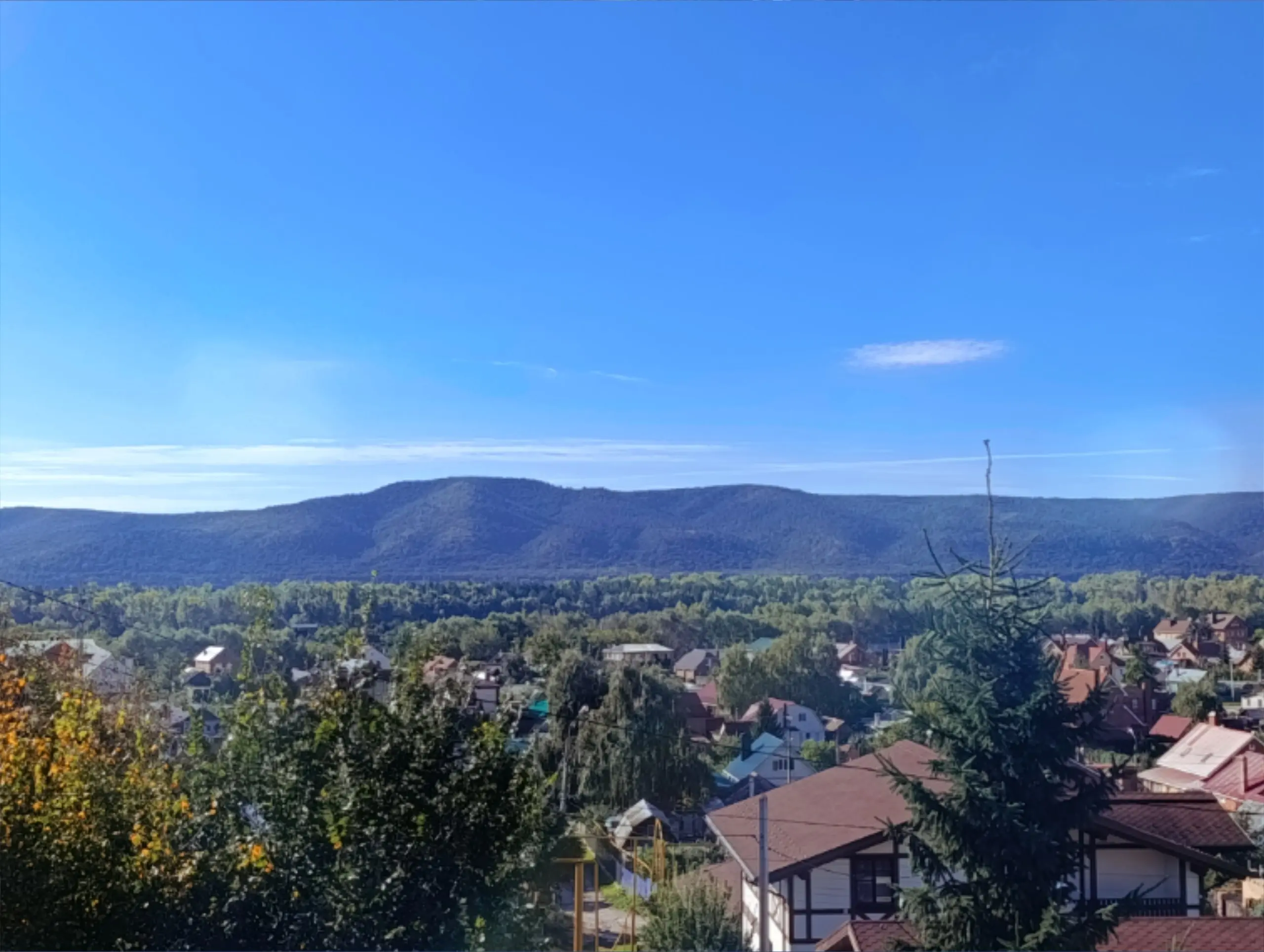 Природа Поволжья 🌊✨
А вообще, хочу напомнить, что у меня есть сообщество и канал. | Сетка — социальная сеть от hh.ru