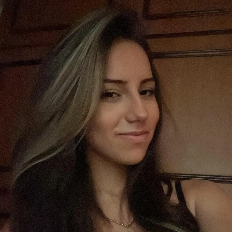 Анна Бархударян
