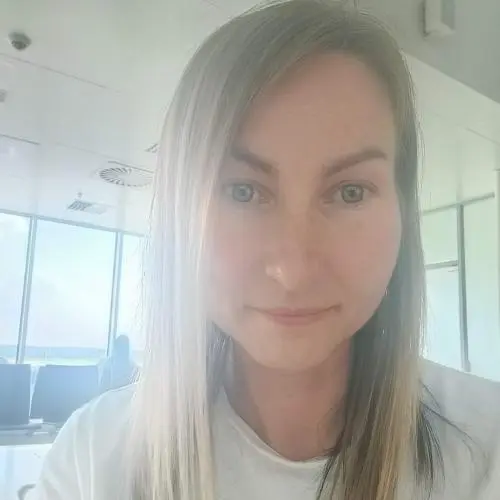 Елена Макарова