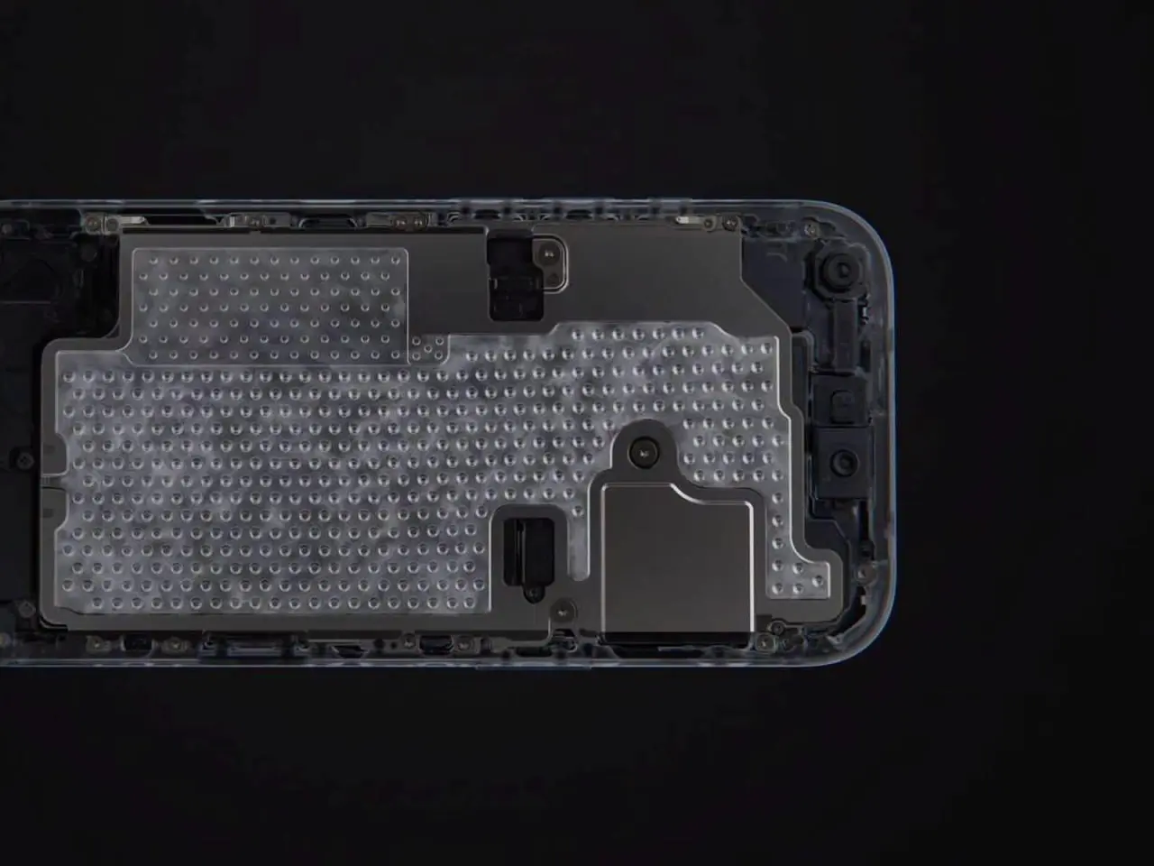 Может знали, но в новом iPhone 18 Pro чип охлаждается кипящей водой. Охренеть, водяное охлаждение в телефоне! Дожили (на самом деле уже давно) | Сетка — социальная сеть от hh.ru