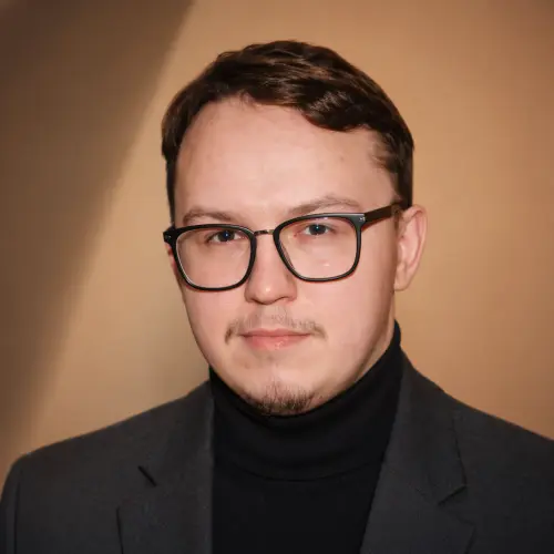 Илья Сабержанов