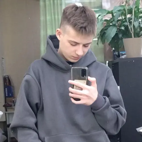 Илья Фоминых