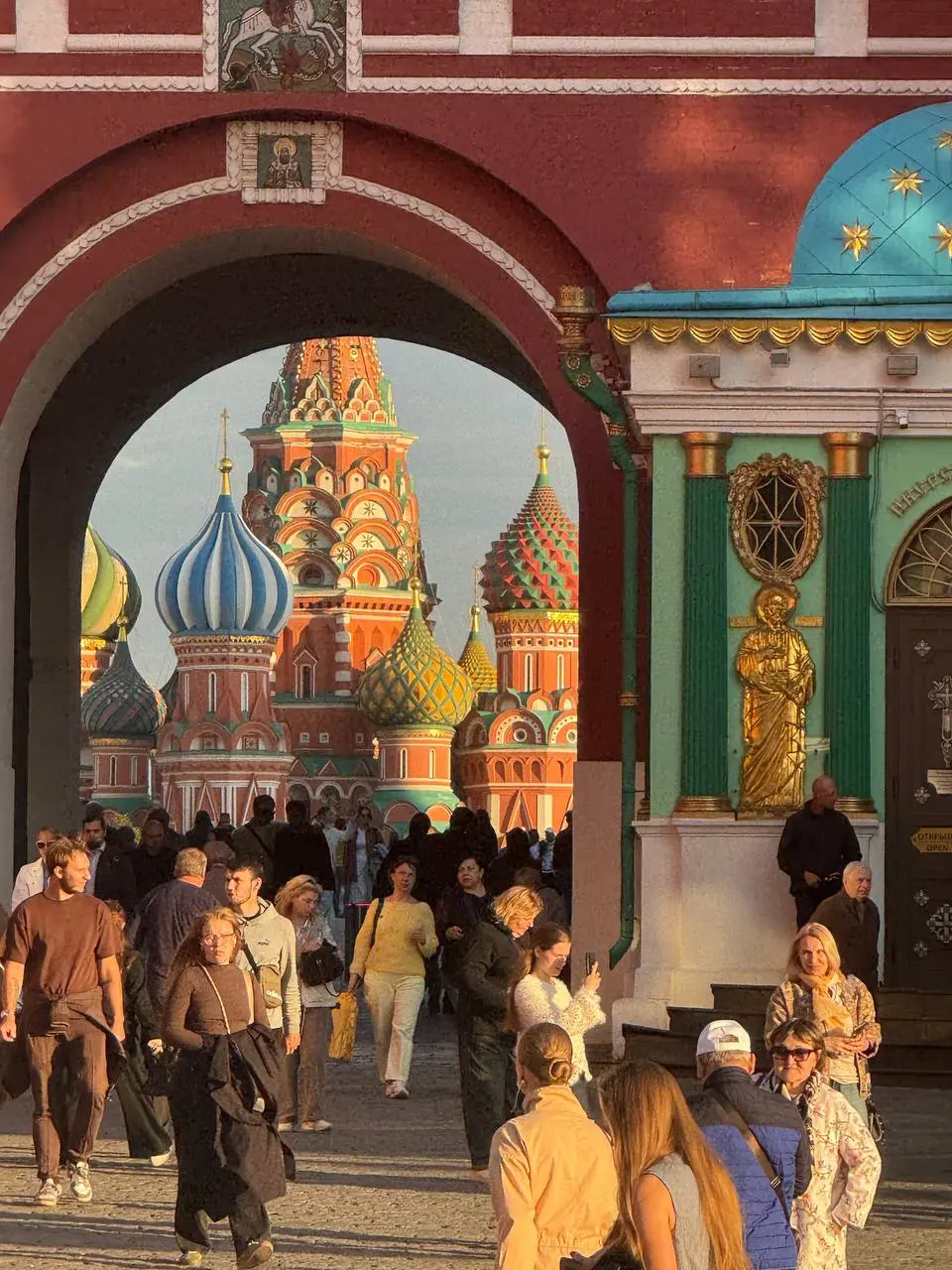 Есть о чем писать в целом, но наверно не сегодня. А сегодня просто фотки Москвы. Давно кстати не делал такие фотки) | Сетка — социальная сеть от hh.ru