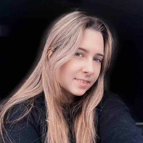 Алёна Голубь