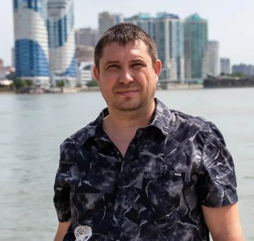 Денис Бычков