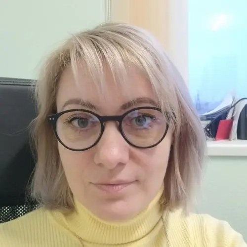 Елена Курушина