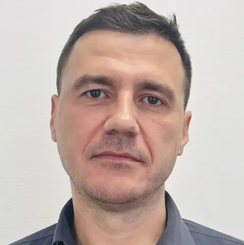Александр Сафронов