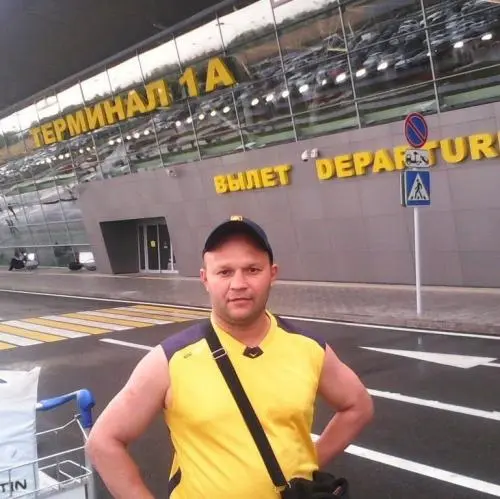 Андрей Муратов