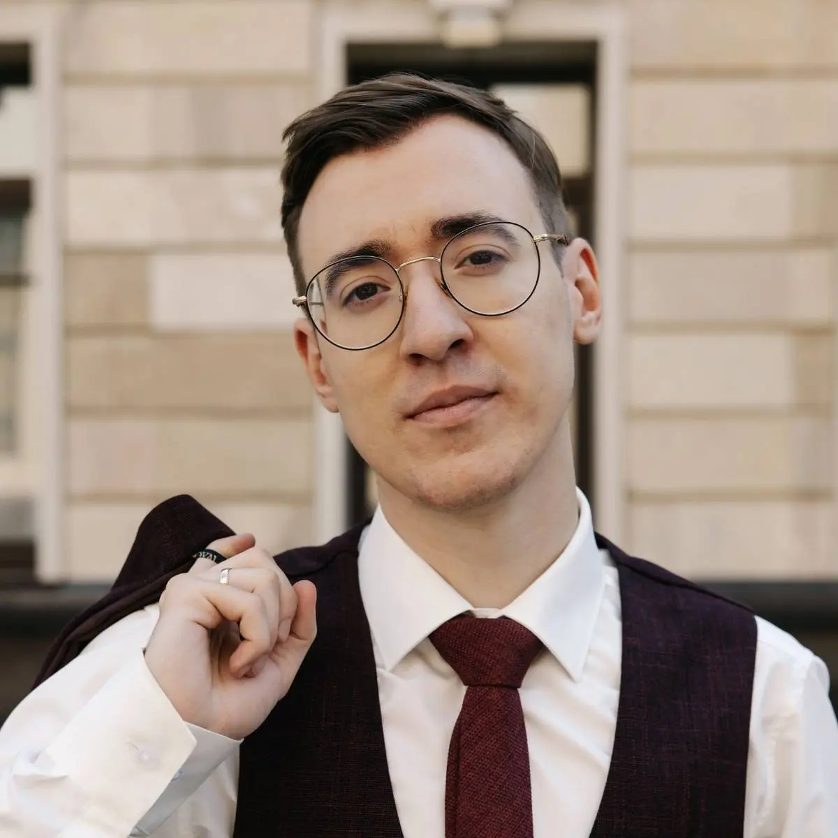 Дмитрий Тихонов