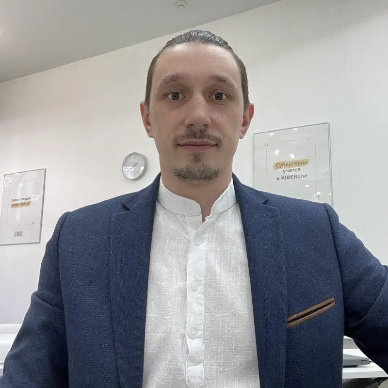 Богдан Демиденко