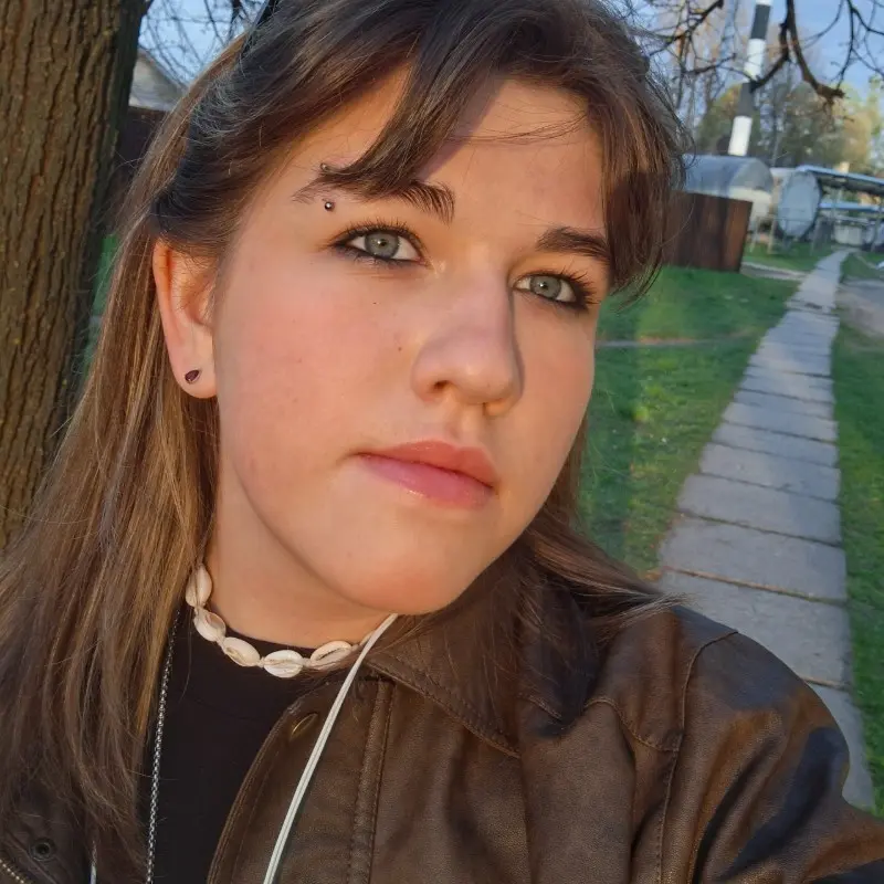 Аня Бешимова