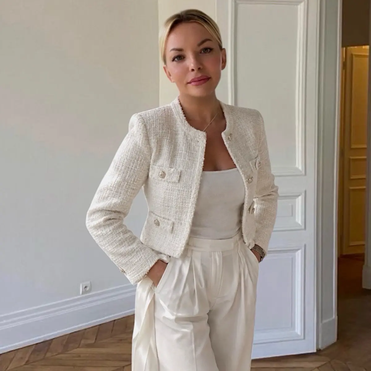 Александра Сазонова