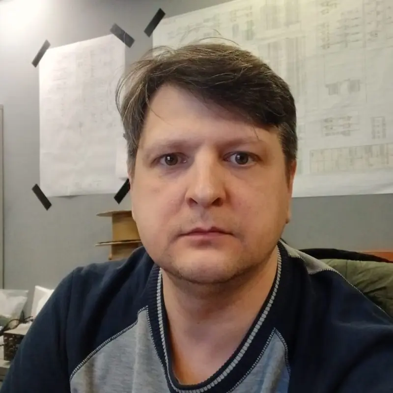 Евгений Николаев