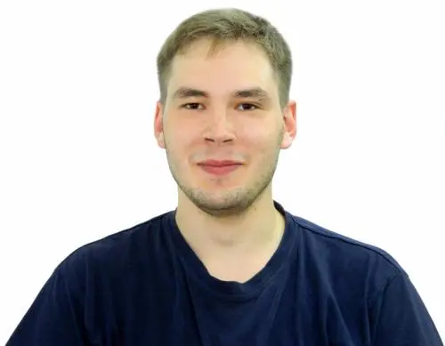 Азат Маннанов