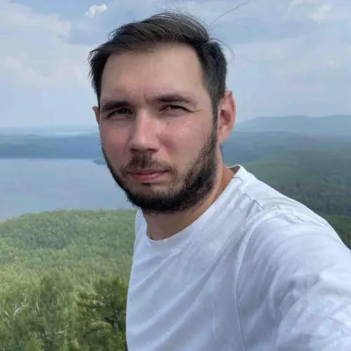 Дмитрий Русаков