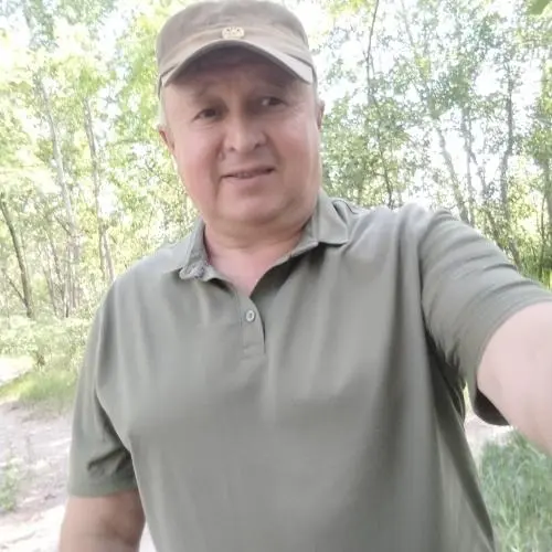 Поздоровкин Виктор