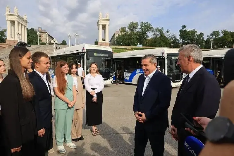 Муниципальный парк Волгограда пополнился 16 новыми автобусами на СПГ ⭐️
Муниципальный автобусный парк Волгограда продолжает обновление | Сетка — социальная сеть от hh.ru
