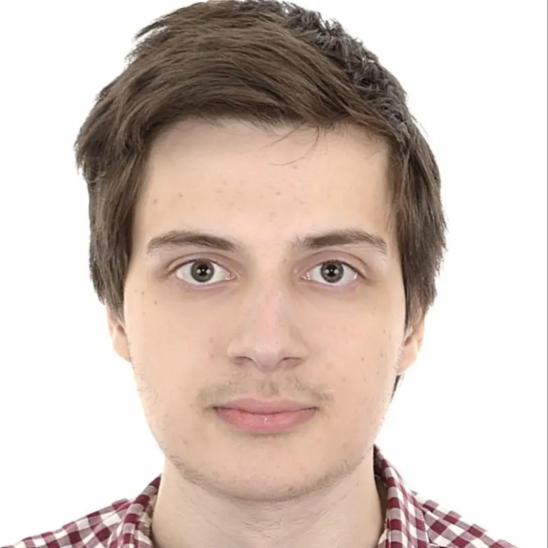 Павел Бобров
