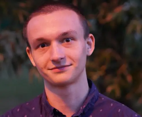 Святослав Староверов