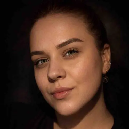 Юлия Ленькова