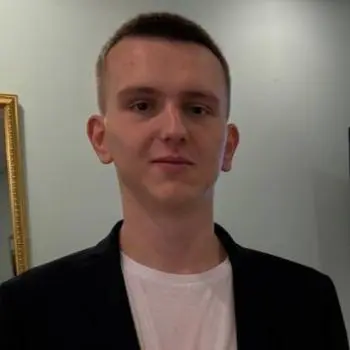 Роман Андреев