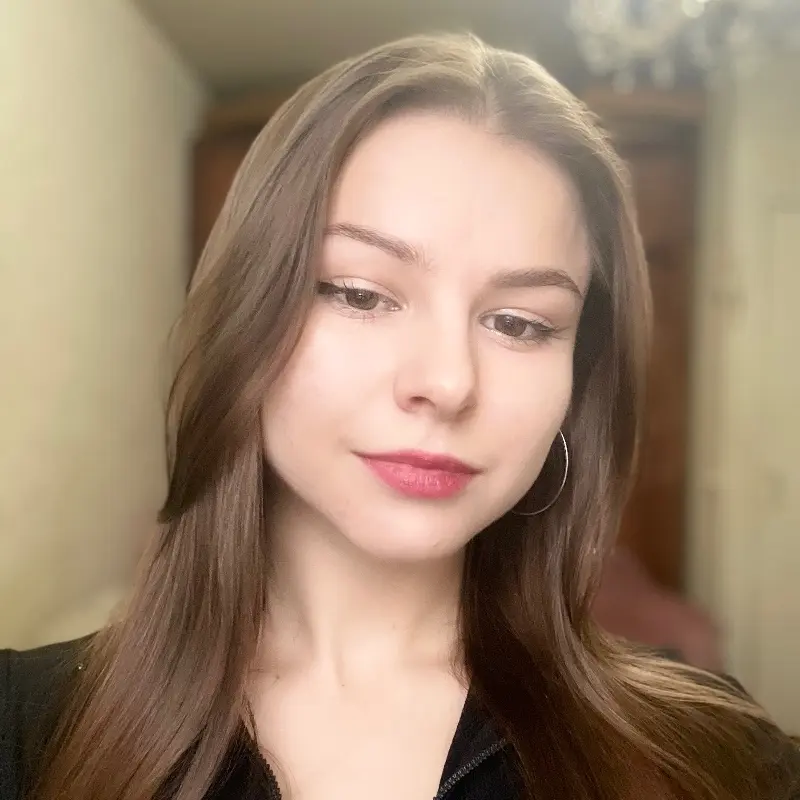 Анна Жукова