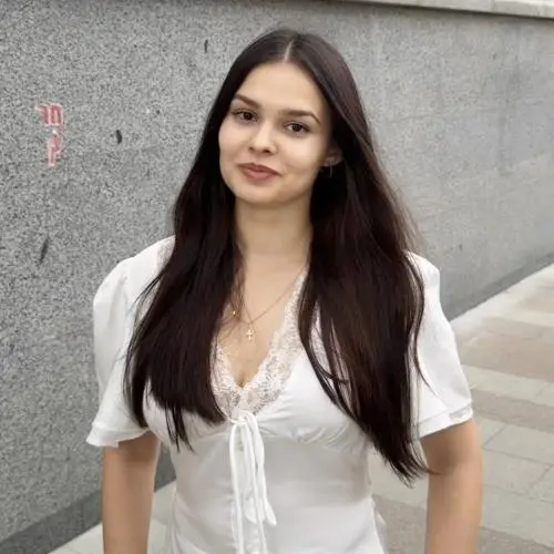 Анна Карнаух