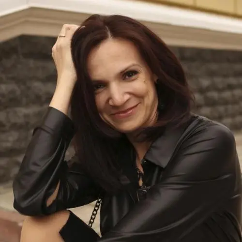 Елена Абакумова