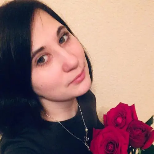 Диана Попова