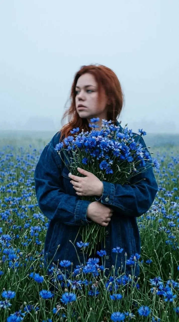 Васильковое поле📸
Как сделать?
1). Заходим на сайт http://v2bot | Сетка — социальная сеть от hh.ru