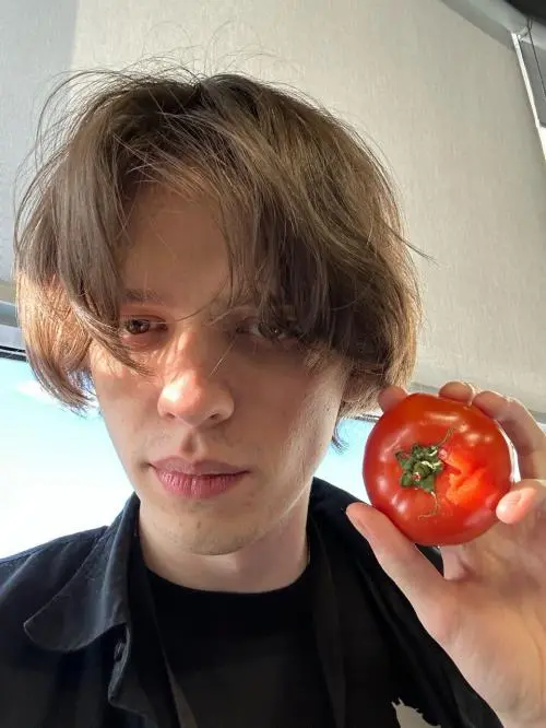 Андрей Маслов