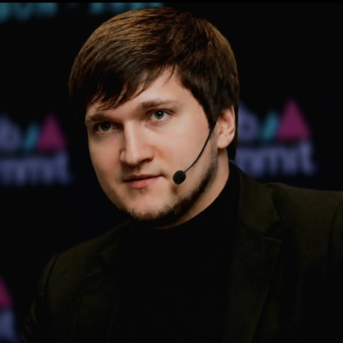 Евгений Волков