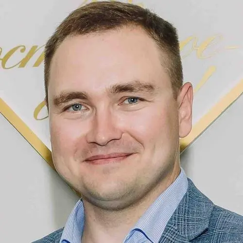 Виктор Толстых