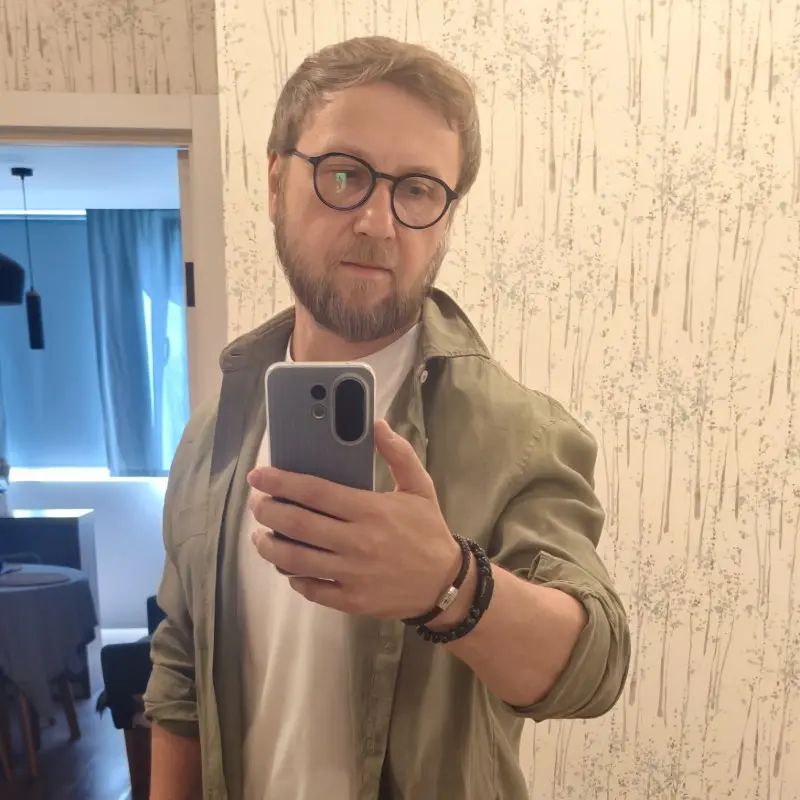 Максим Истинов