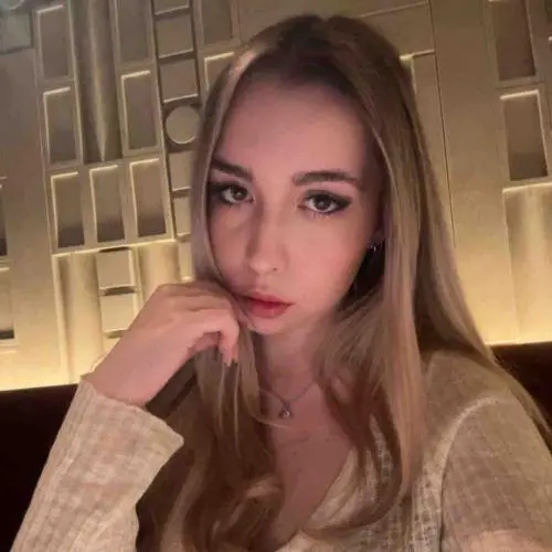 Ангелина Цурина