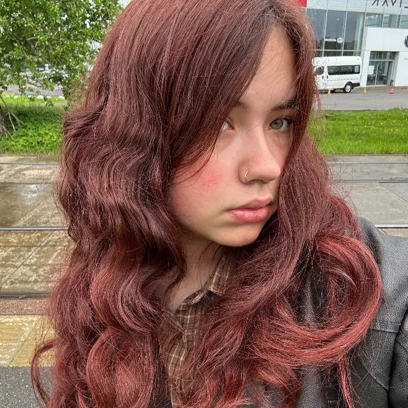 Александра Крашеницына