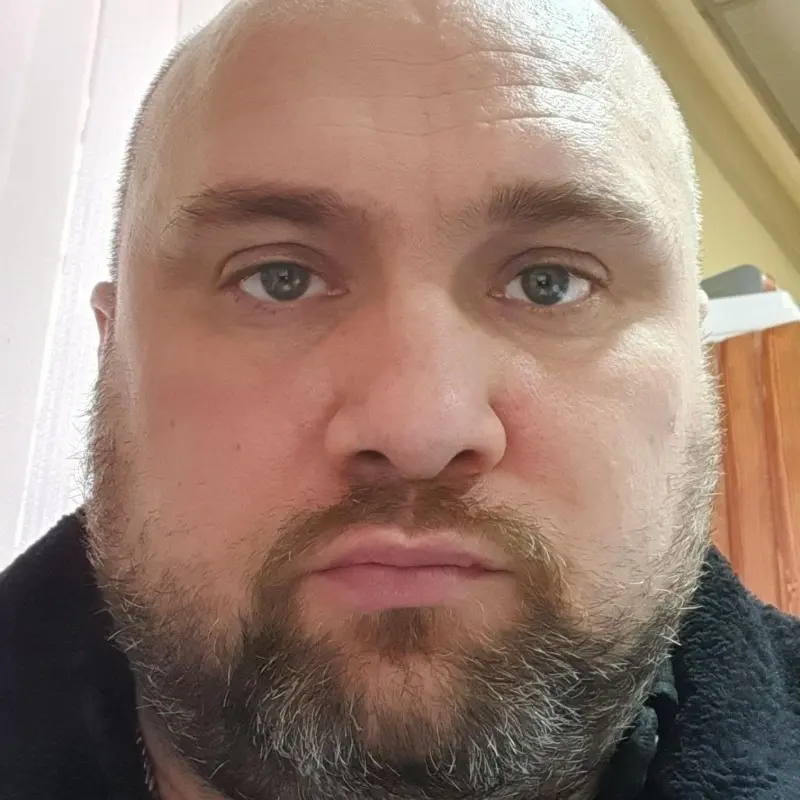 Юрий Степанов