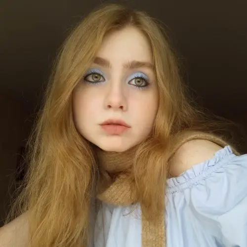 Дарья Попова