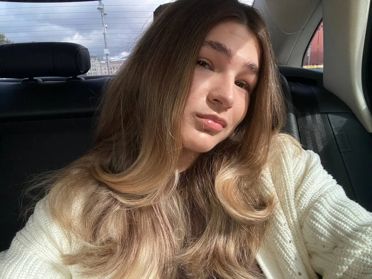 💸 вчера, по ежегодной традиции, была на ивенте «Forbes 30 до 30»,
успела заглянуть только на 1 лекцию и, кажется, она — единственная, которая мне была нужна!
Под конец спикеры делились напутствиями дл... | Сетка — социальная сеть от hh.ru