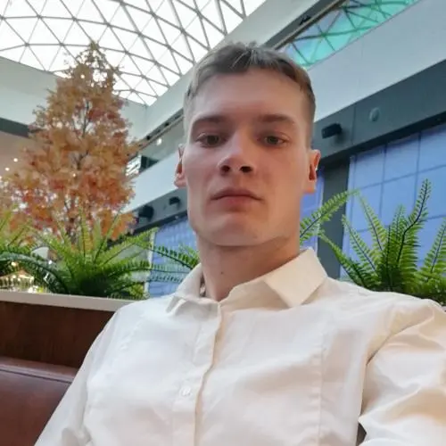 Артём Павлов