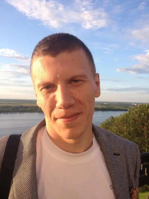 Максим Соколов