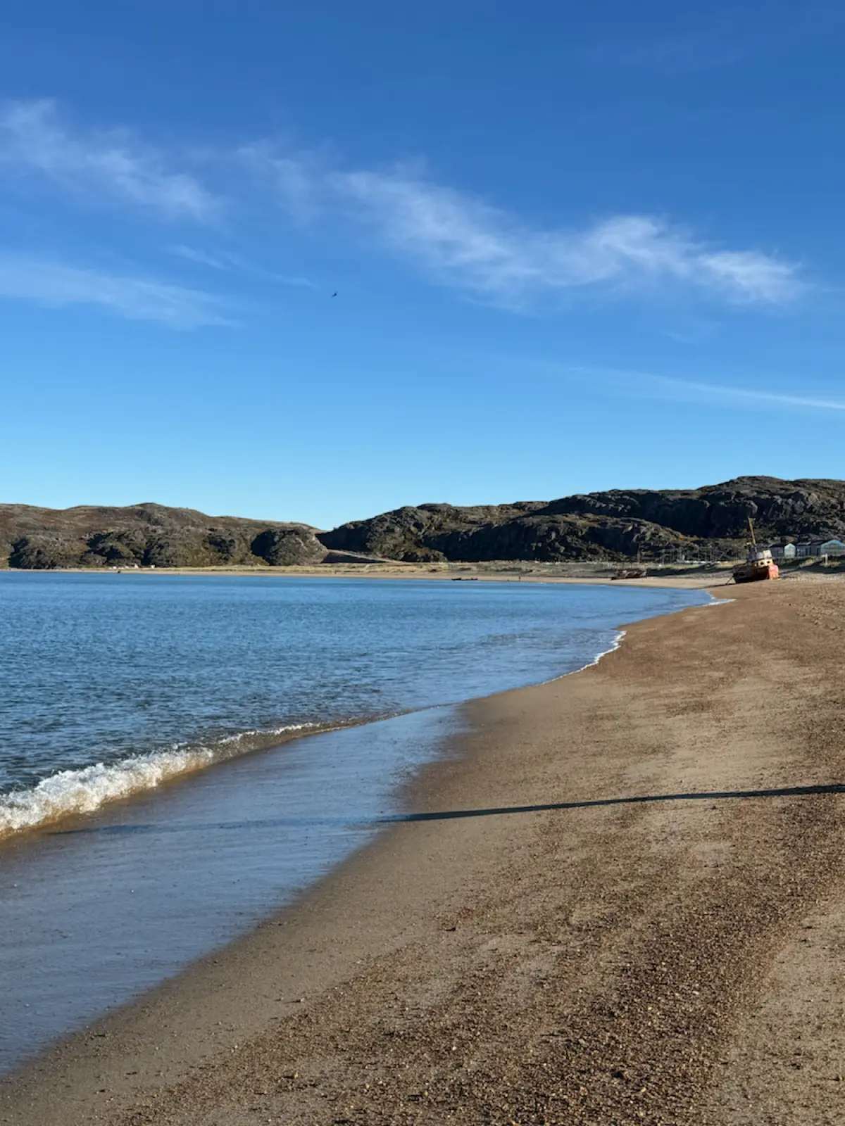 Вместо поиска работы - уехала в путешествие.
Териберка 📍
Благо ехать 1,5 часа ☺️ | Сетка — социальная сеть от hh.ru