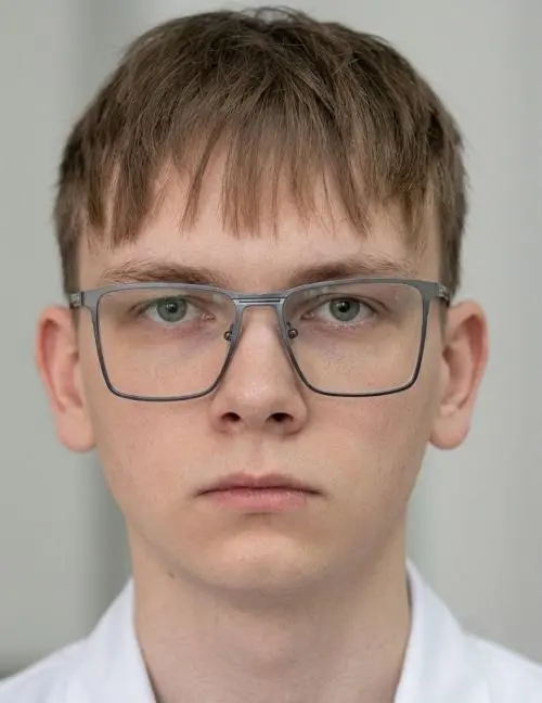 Артём Воронов
