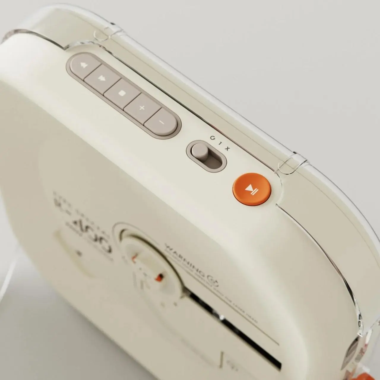 Modern CD Player Syitren R400 | Designer: ORGDOT Design for Syitren
Винил вернулся, кассеты вернулись — очередь дошла до компакт-дисков | Сетка — социальная сеть от hh.ru