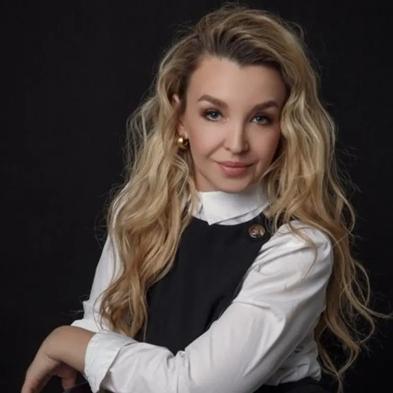 Елена Бородинова